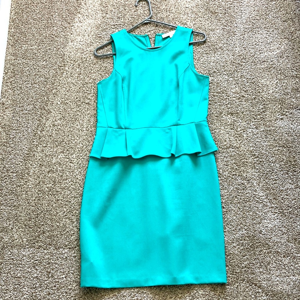 Peplum Aqua Dress 👗